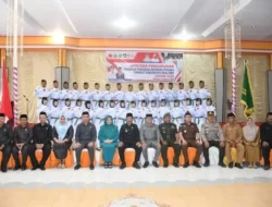 Sherman mORIDU Kukuhkan 32 Anggota Paskibraka HUT RI Ke-78