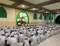 Pemkab Boalemo Gelar Sholat Shubuh Berjamaah di Mesjid Pesantren Alkhairaat