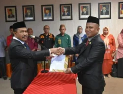 Sherman Moridu Lantik Penjabat Sekda Boalemo