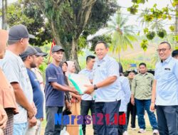 Gusnar Ismail Serahkan Bantuan CPPD untuk Masyarakat Tilamuta