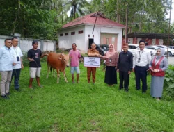 Kesra Boalemo Terima Hewan Qurban Bank SulutGo