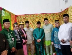 Hadiri Moloopu Camat Kabila Bone, Bupati Ismet Mile: Tanpa Dukungan Masyarakat, Pemimpin Tak Bisa Apa-Apa