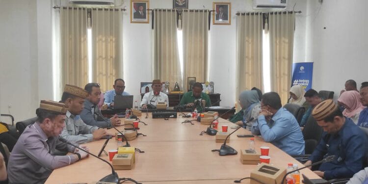 Rapat pembahasan penataan batas desa dan pemekaran desa (Sumber Foto Diskominfo)